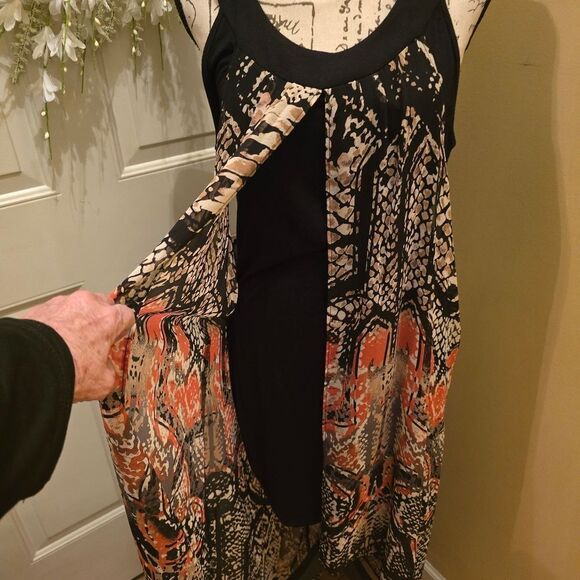 HI/LO PRINT DRESS W/ SHEATH UNDERNEATH - Picture 7 of 8